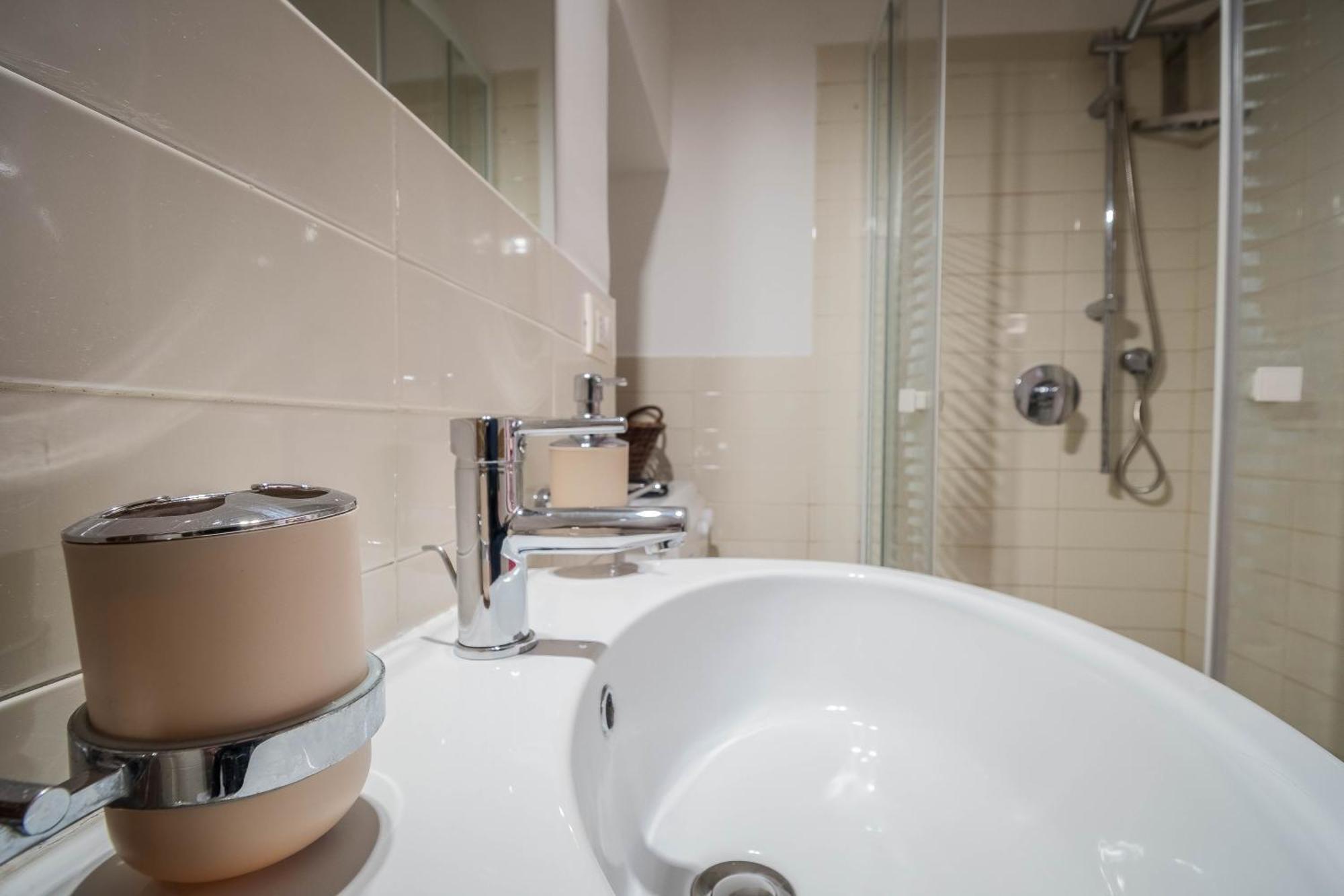 Apartment Gaia Rome Bagian luar foto